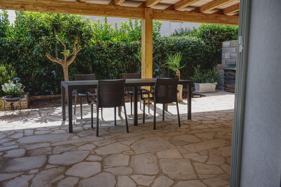 Balcony/Terrace, Balcony/Terrace