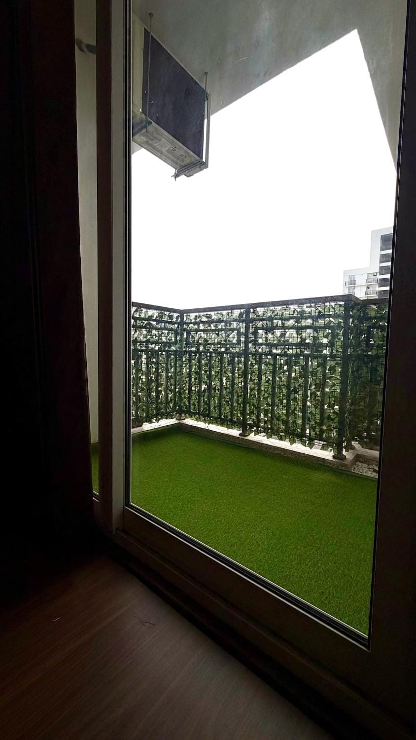 Bella Homes Royal Suite Near Expo Mart Apartment in Uttar Pradesh