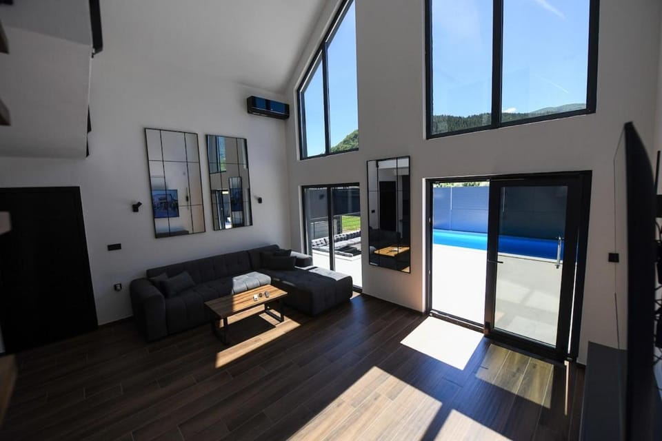 Luxury Villa with a Private Pool Villa in Federation of Bosnia and Herzegovina