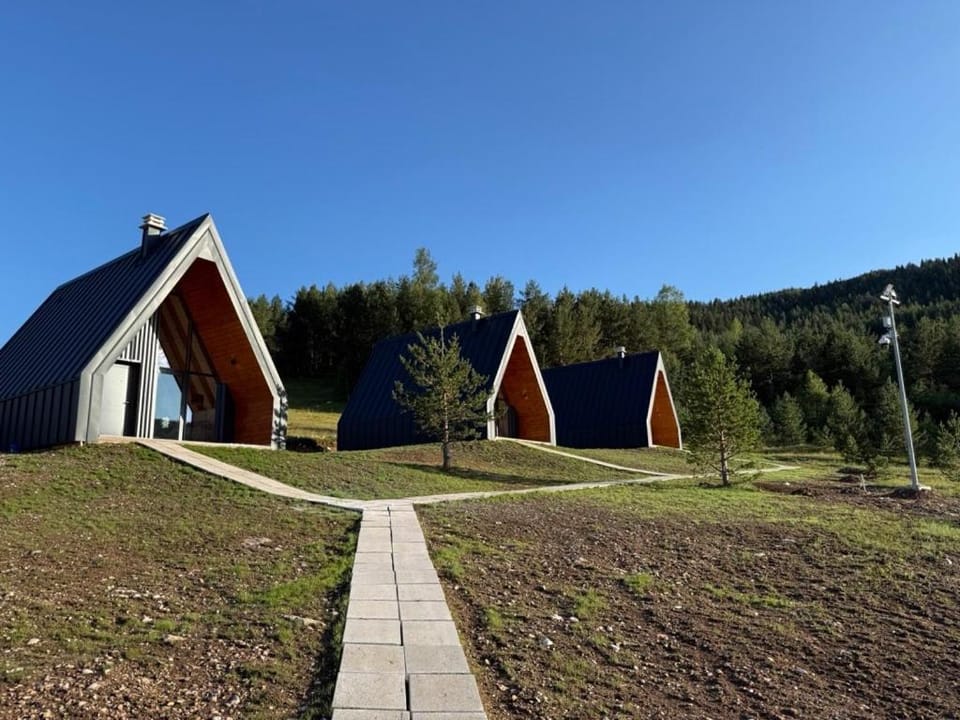 Property building, Natural landscape