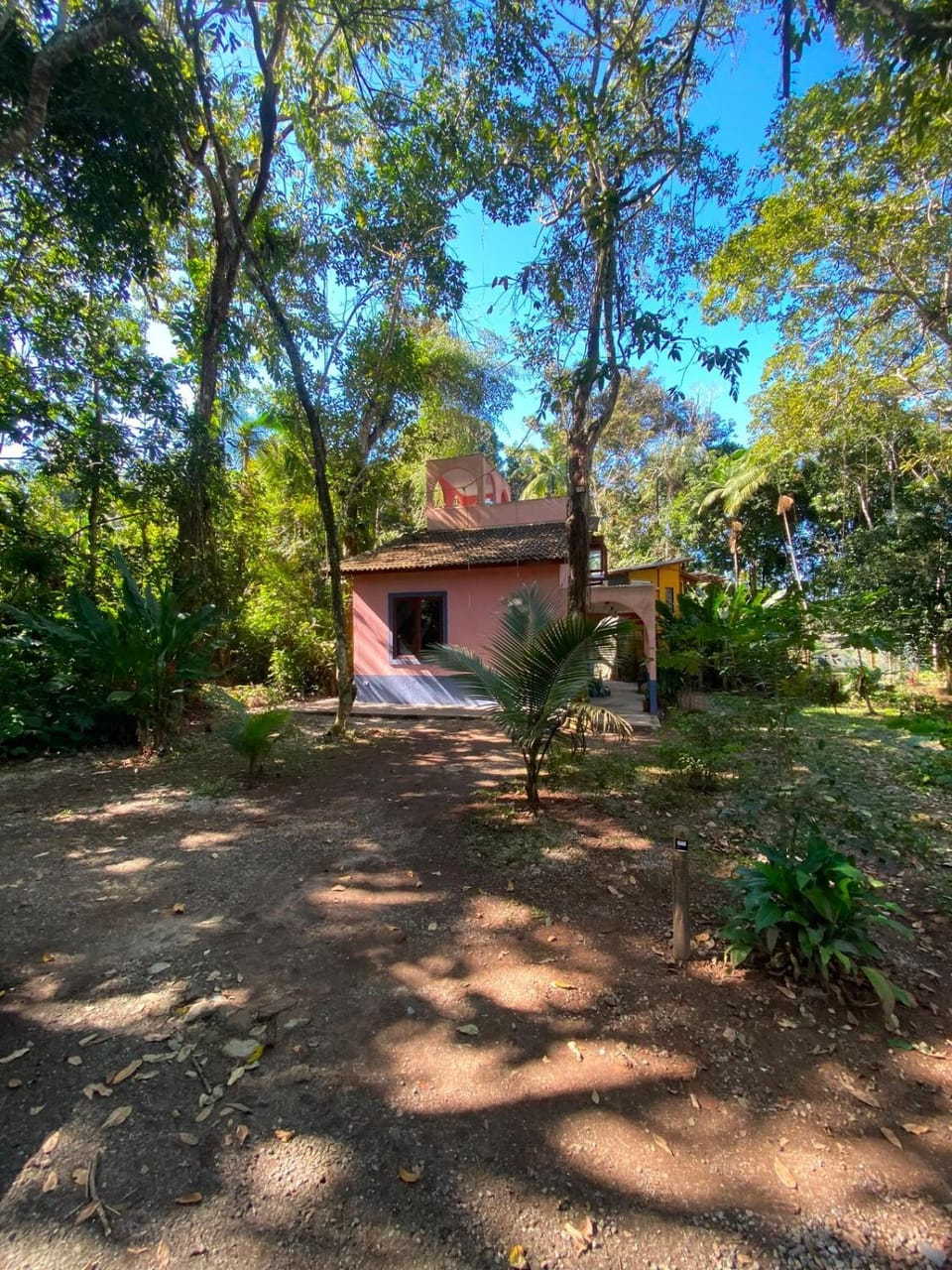 Casa Morro da Prainha, um refúgio no centro House in Ubatuba