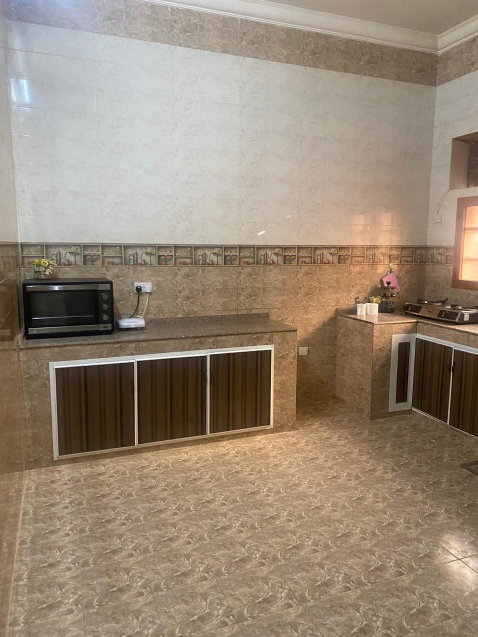 الاشخره Apartment in Oman