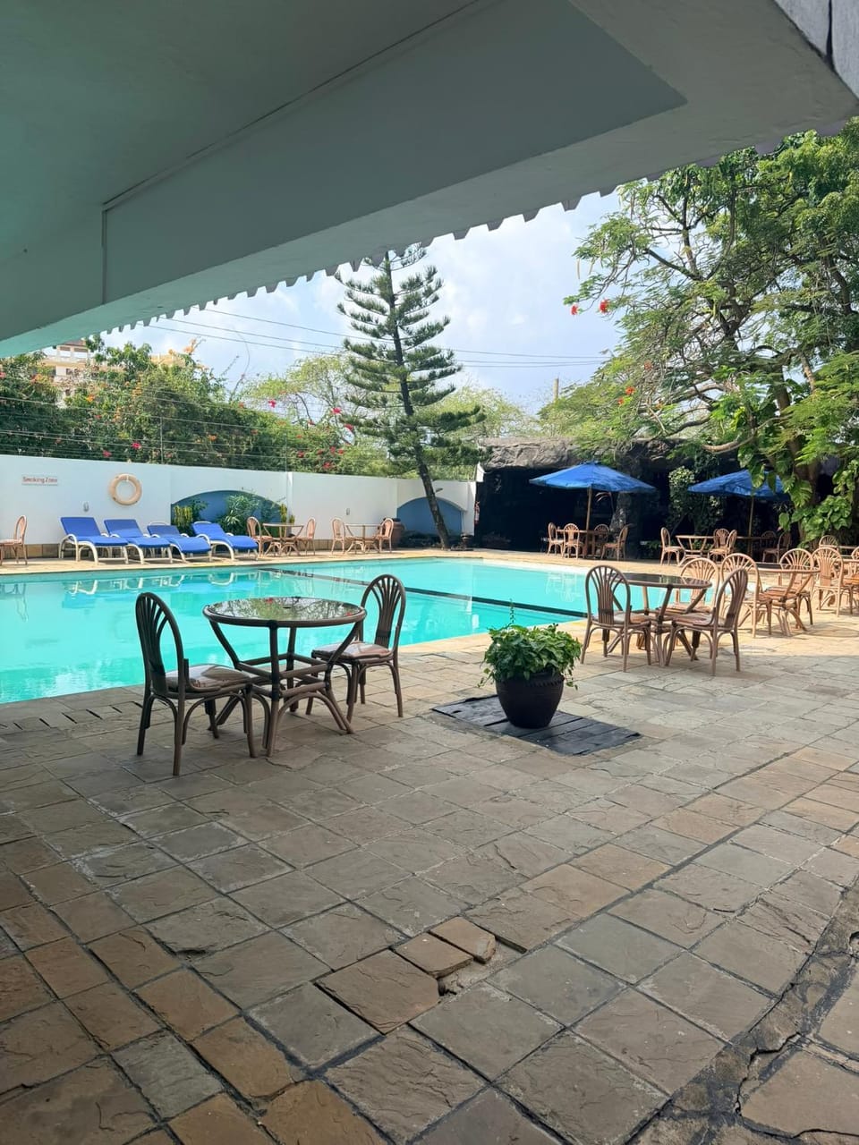 Swimming pool