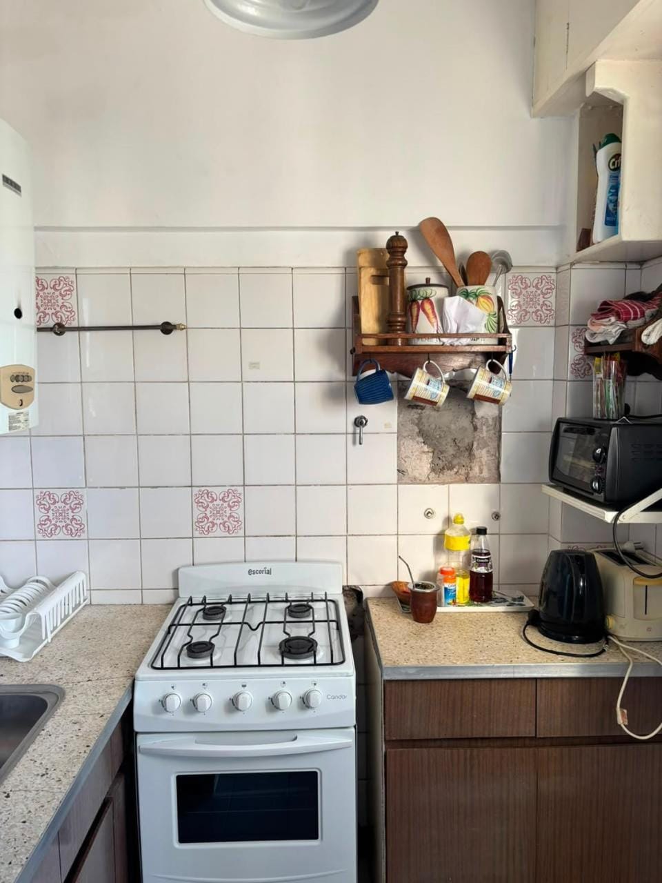 Kitchen or kitchenette, toaster