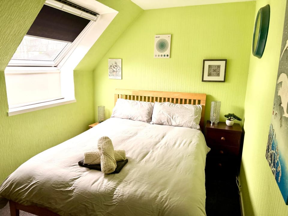 Citadel Rooms - Newhaven Harbour Edinburgh - SuperFast WiFi Vacation rental in Edinburgh