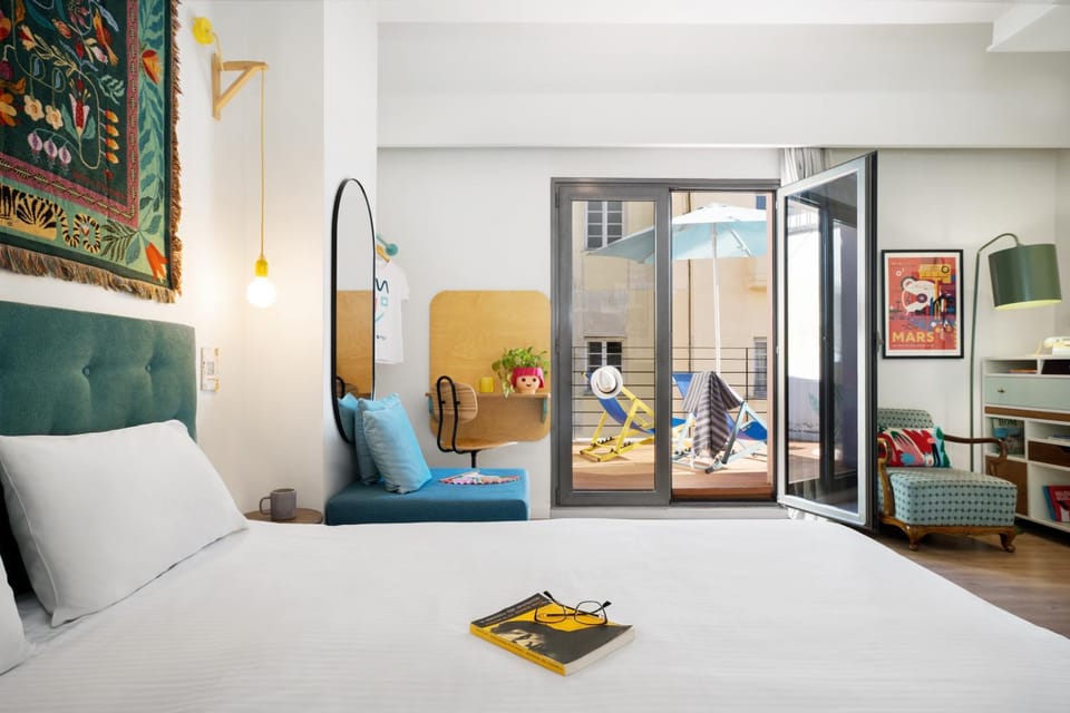 View (from property/room), Photo of the whole room