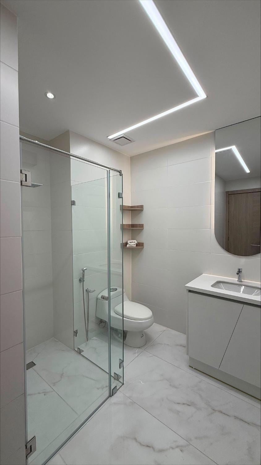 Suite Millennium de lujo balcón piscina y parqueo MILL-603 Apartment in Guayaquil