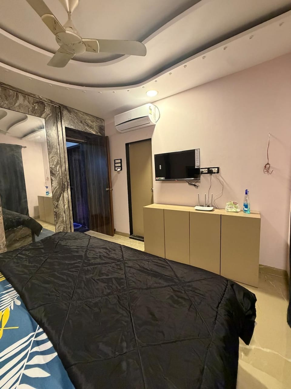 Comfort Cartel - Bollywood Royale Villa in Thane