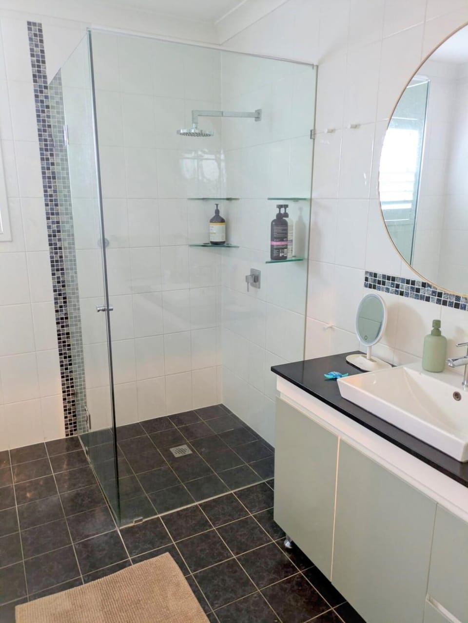 Shower, Bathroom
