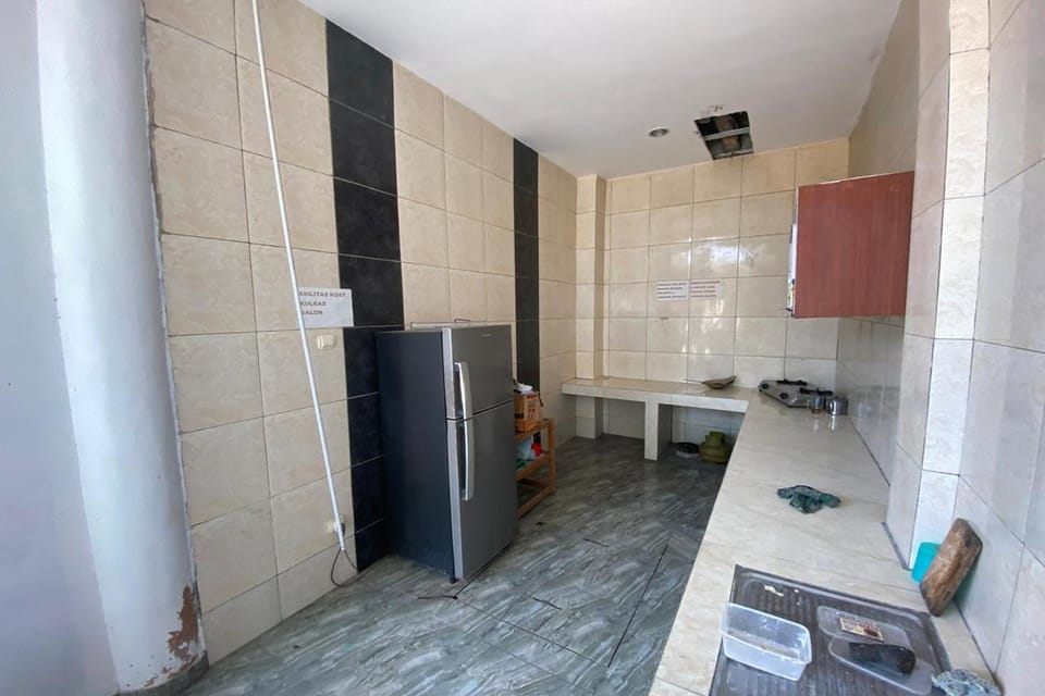 Kitchen or kitchenette, Kitchen or kitchenette