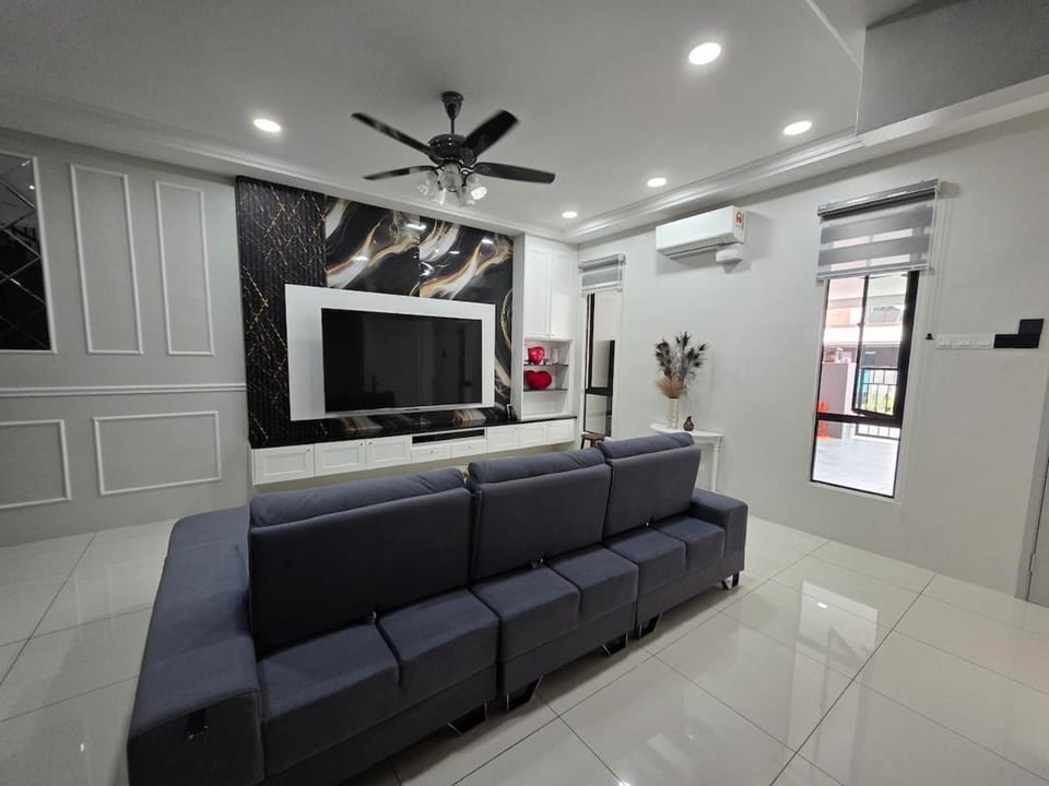 PV homestay NILAI 20MINS TO KLIA and Sepang Circuit House in Negeri Sembilan, Malaysia