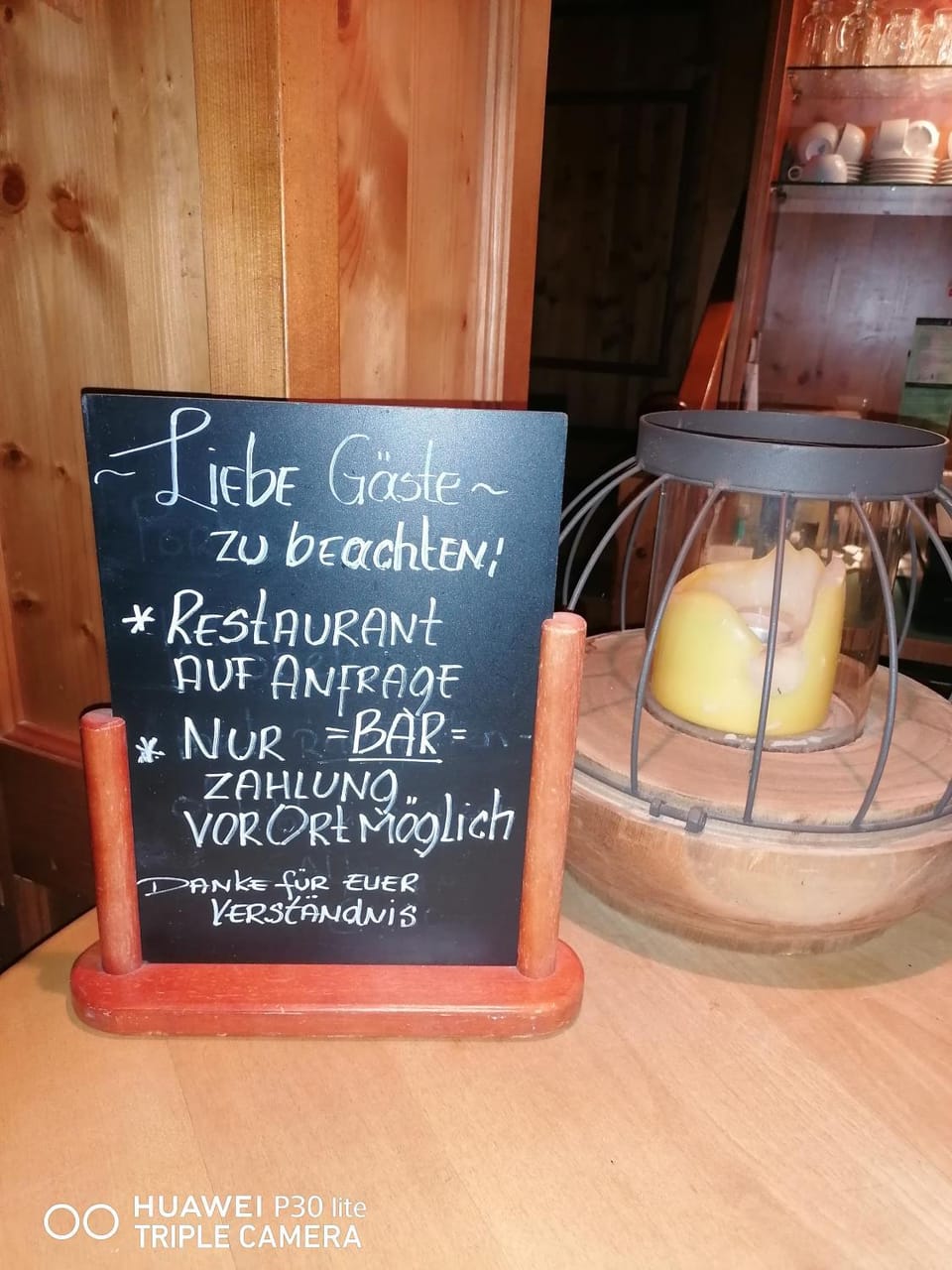 Restaurant/places to eat, Property logo or sign, Food