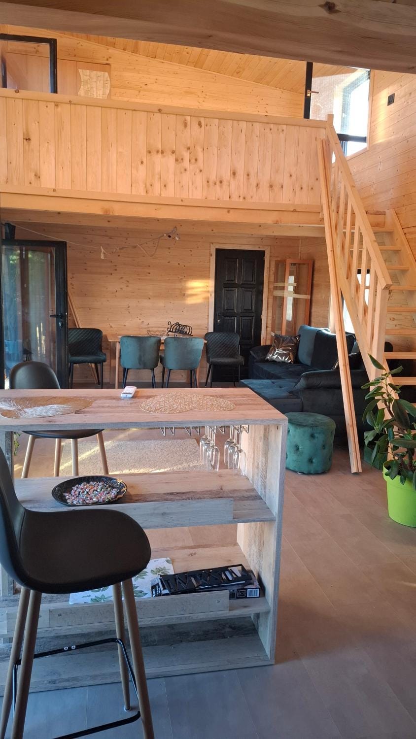 Brvnara Djurdjevak - Lily of the valley Chalet in Serbia