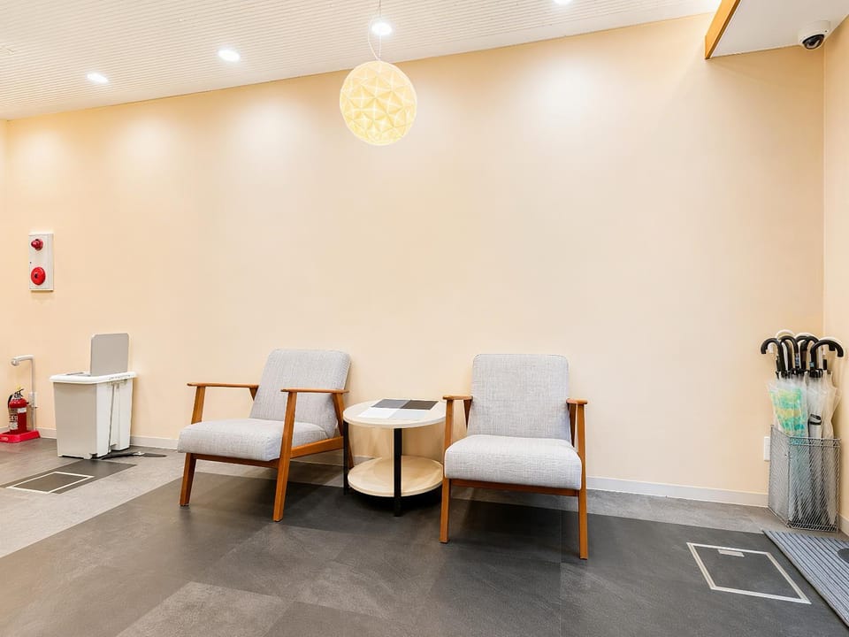 203 Tsutenkaku Ebisucho station 2min walk Private Bathroom 1 guest Orange Hotel Apartment in Osaka