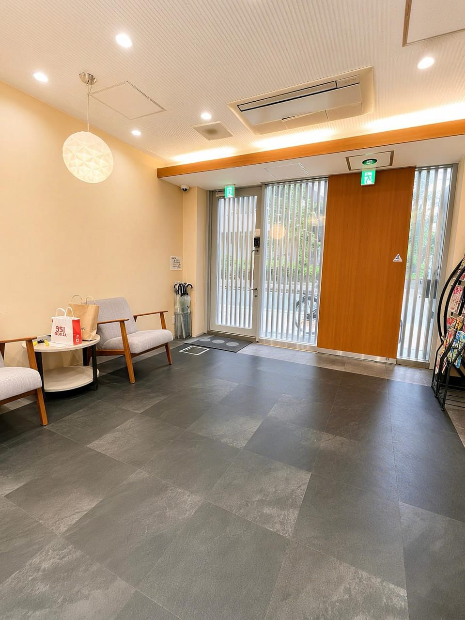 203 Tsutenkaku Ebisucho station 2min walk Private Bathroom 1 guest Orange Hotel Apartment in Osaka