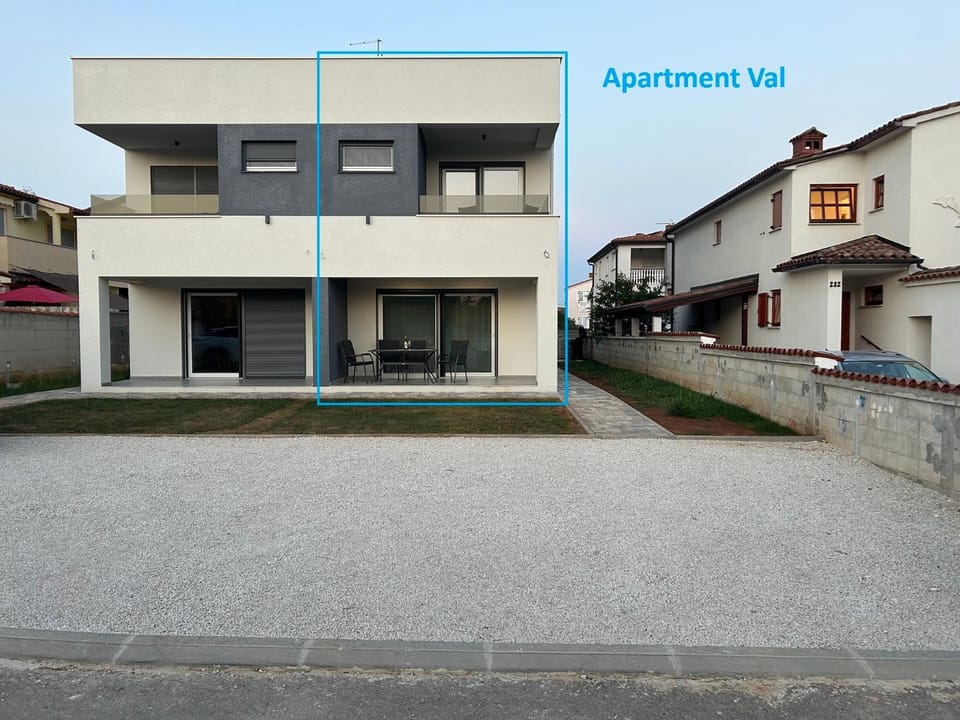 Apartment Val Apartment in Fažana
