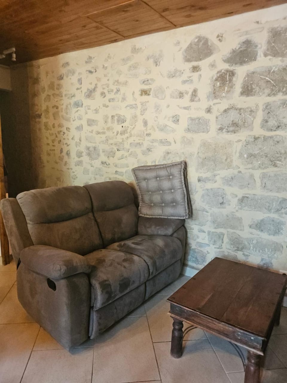 Chambre paisible et fraîche Vacation rental in Provence