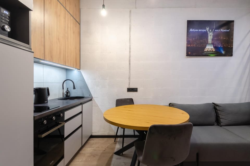 ВВВ!26-305a Manhattan, Beresteiskyi 11, Kyiv, Politekh metro nearby, stunning city view, 15 kW backup power, Petrovdom Apartment Apartment in Kiev City - Kyiv