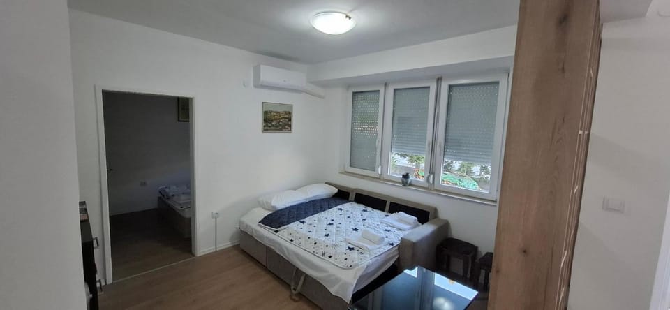 The Cousin Apartment - Free Parking Available Apartment in Ohrid