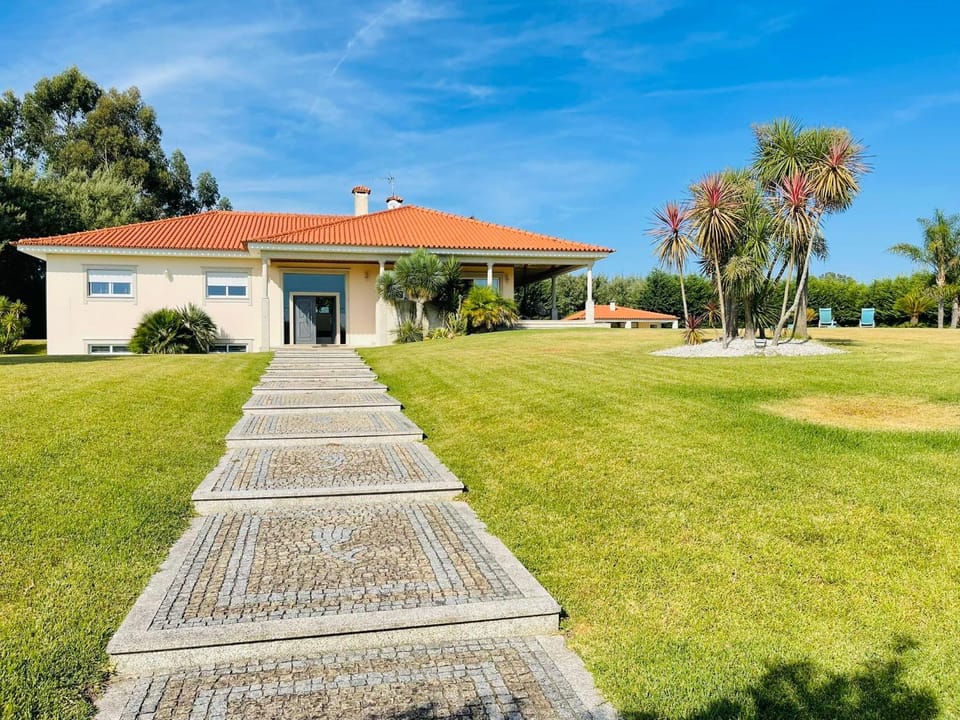 Villa Vieira House in Viana do Castelo District