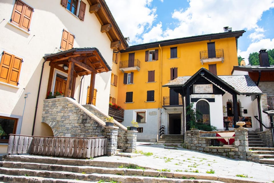 Silvia Madesimo House by "The House Of Travelers" Apartment in Madesimo