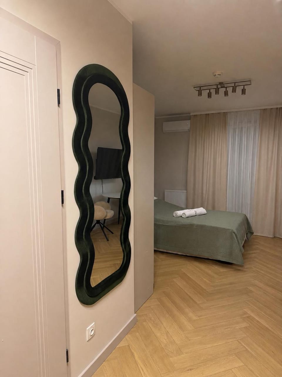 Olive & cashmere Apartment Mostek 2 Gdańsk Śródmieście Apartment in Gdansk