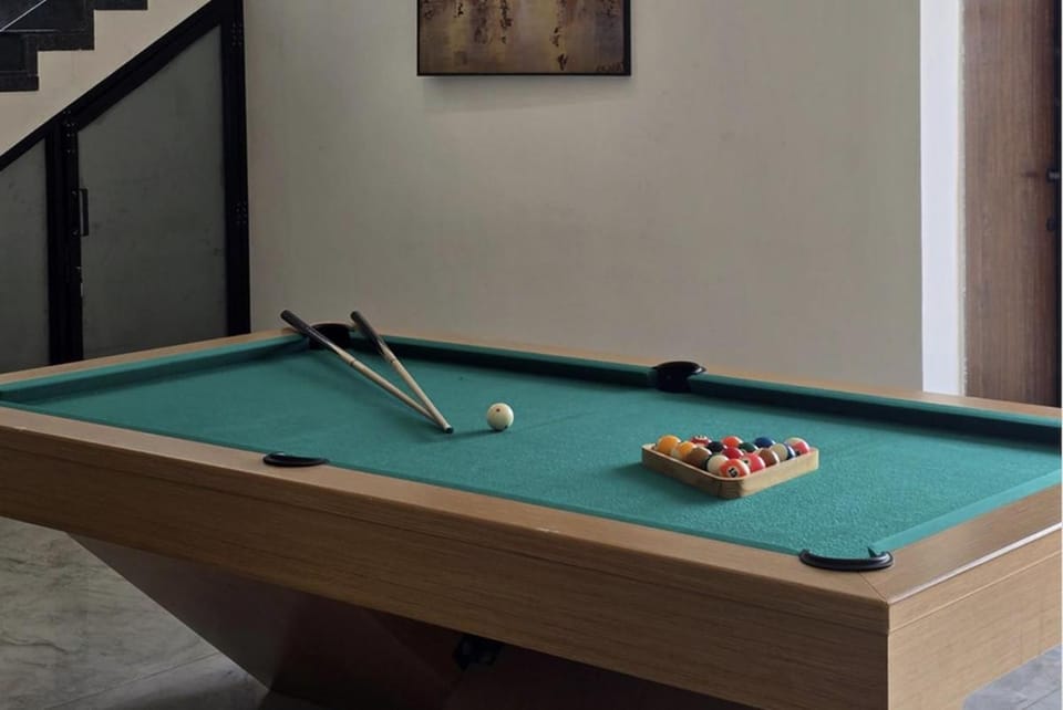 Azure Cove - Luxury Lakefront Villa Villa in Hyderabad