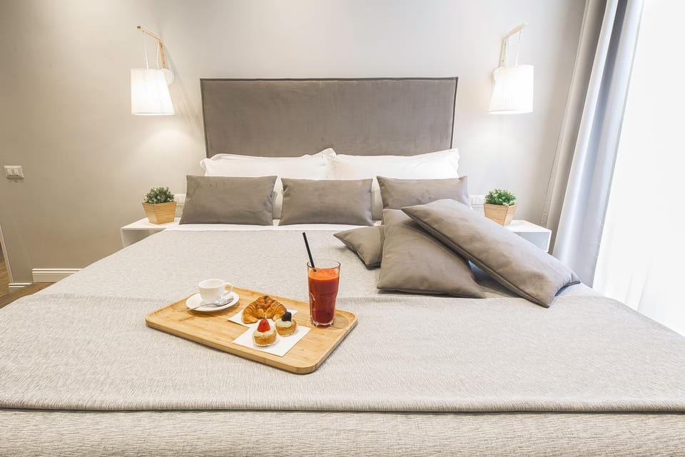 Bed, Breakfast
