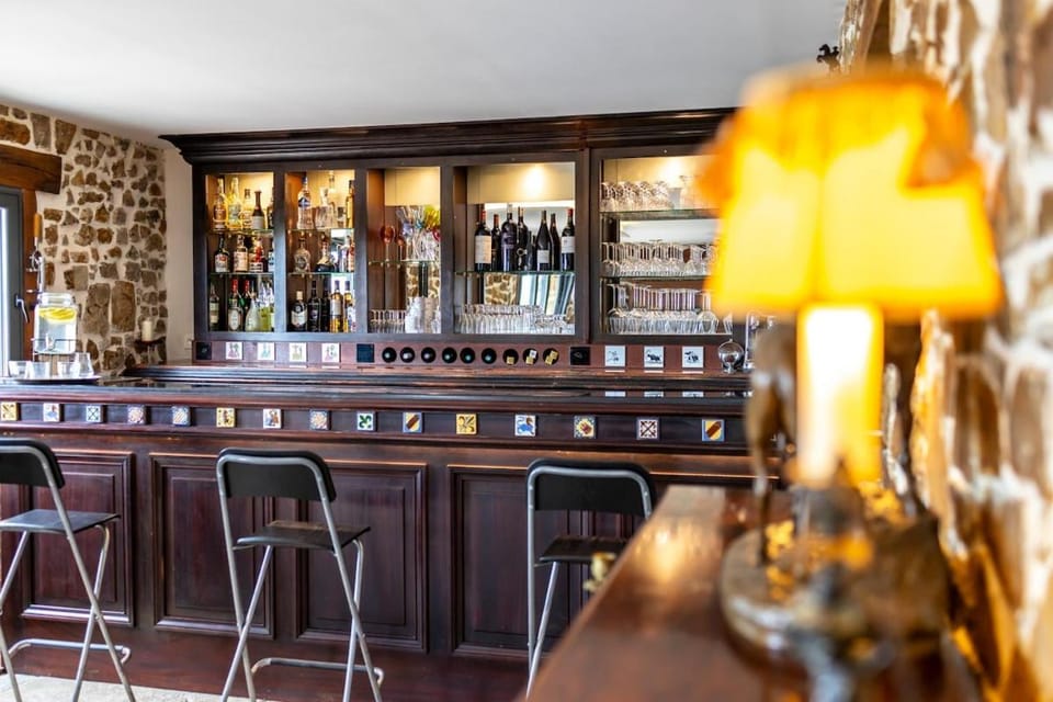 Lounge or bar