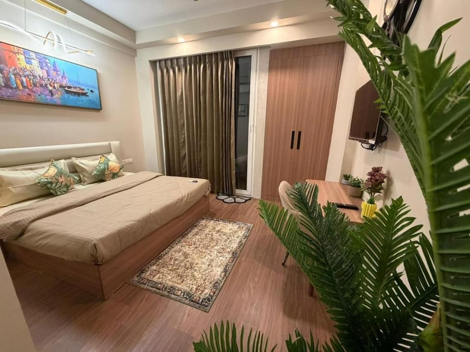 M R ComfortHeaven Apartment in Uttar Pradesh