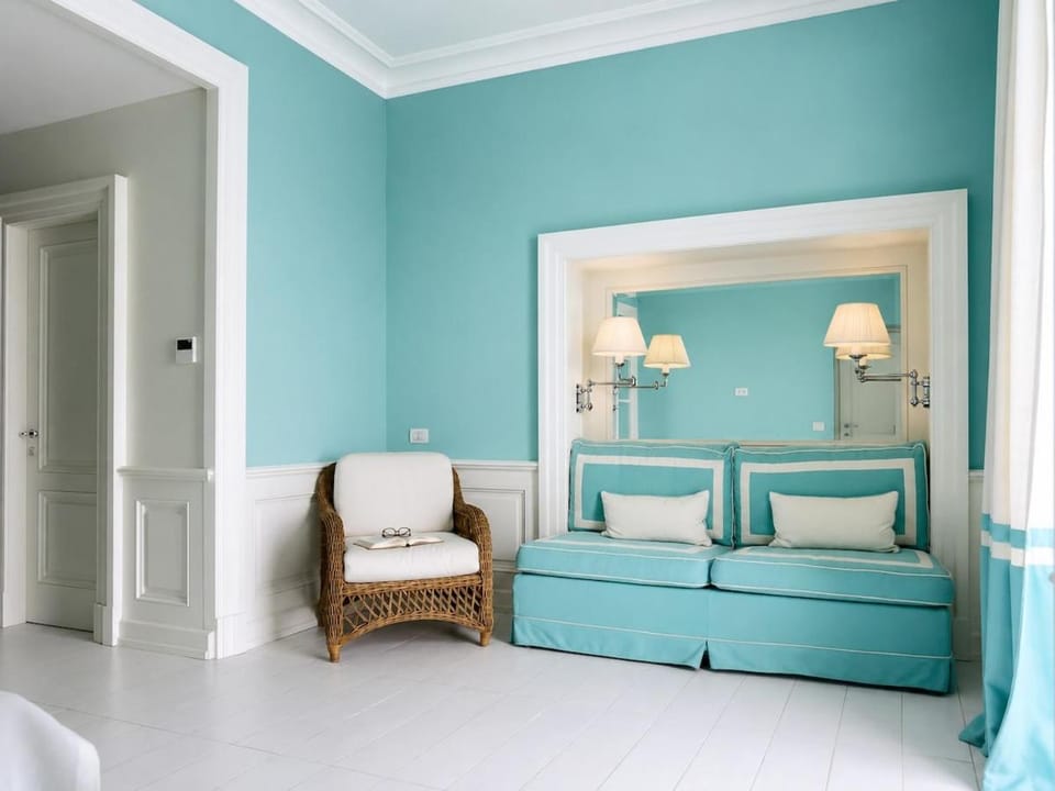 500 meters from the port, sea view, and air conditioning Apartment in Marina Grande