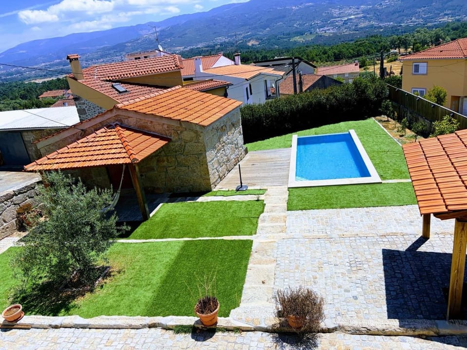 Balcony/Terrace, Swimming pool