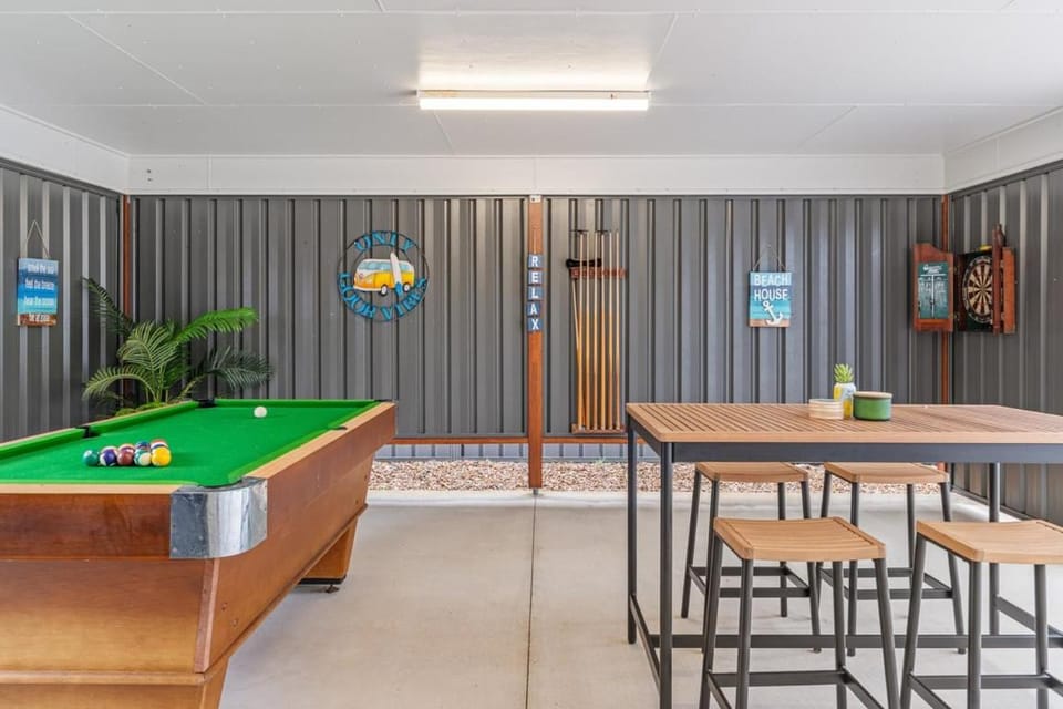 The Good Vibes Beachhouse House in Hervey Bay