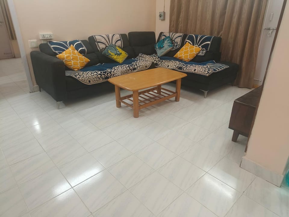 Sivarama sea view city in 2 AC rooms 2 halls opp VUDA PARK beach road near RK Beach Apartment in Visakhapatnam