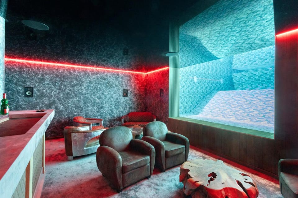 Property building, Living room