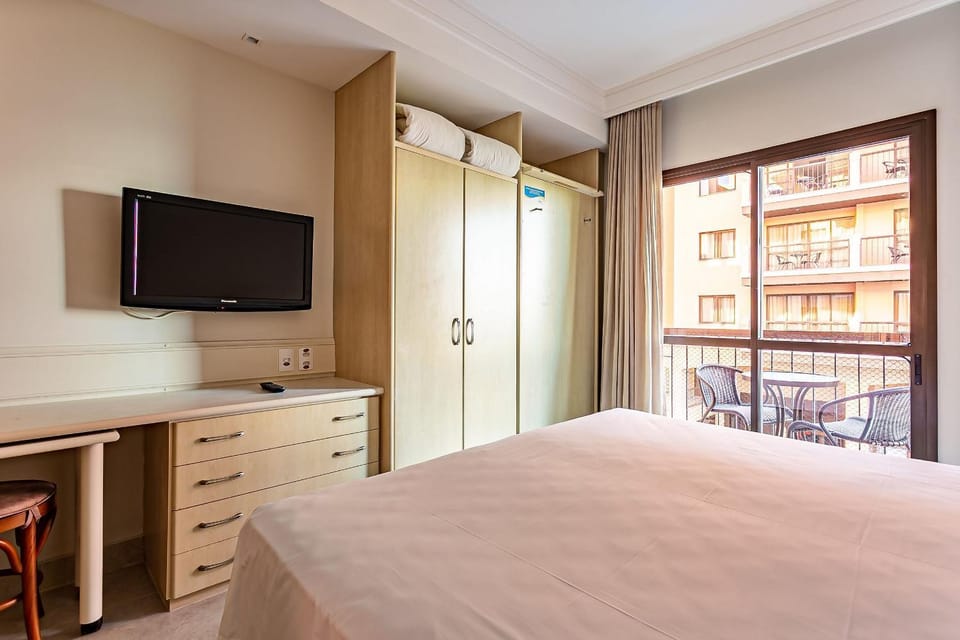 Bed, TV and multimedia