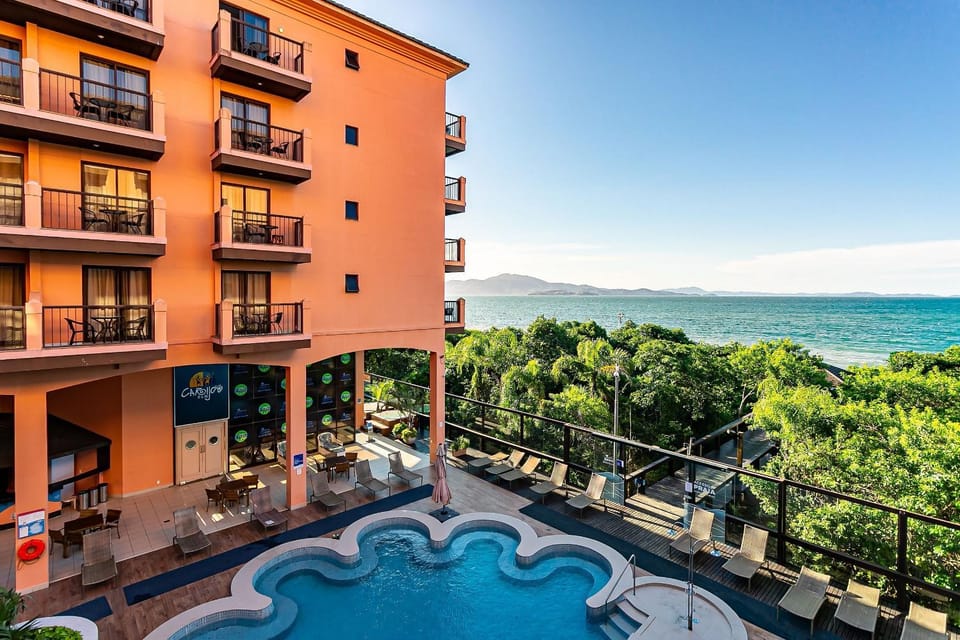 Balcony/Terrace, Pool view, Sea view