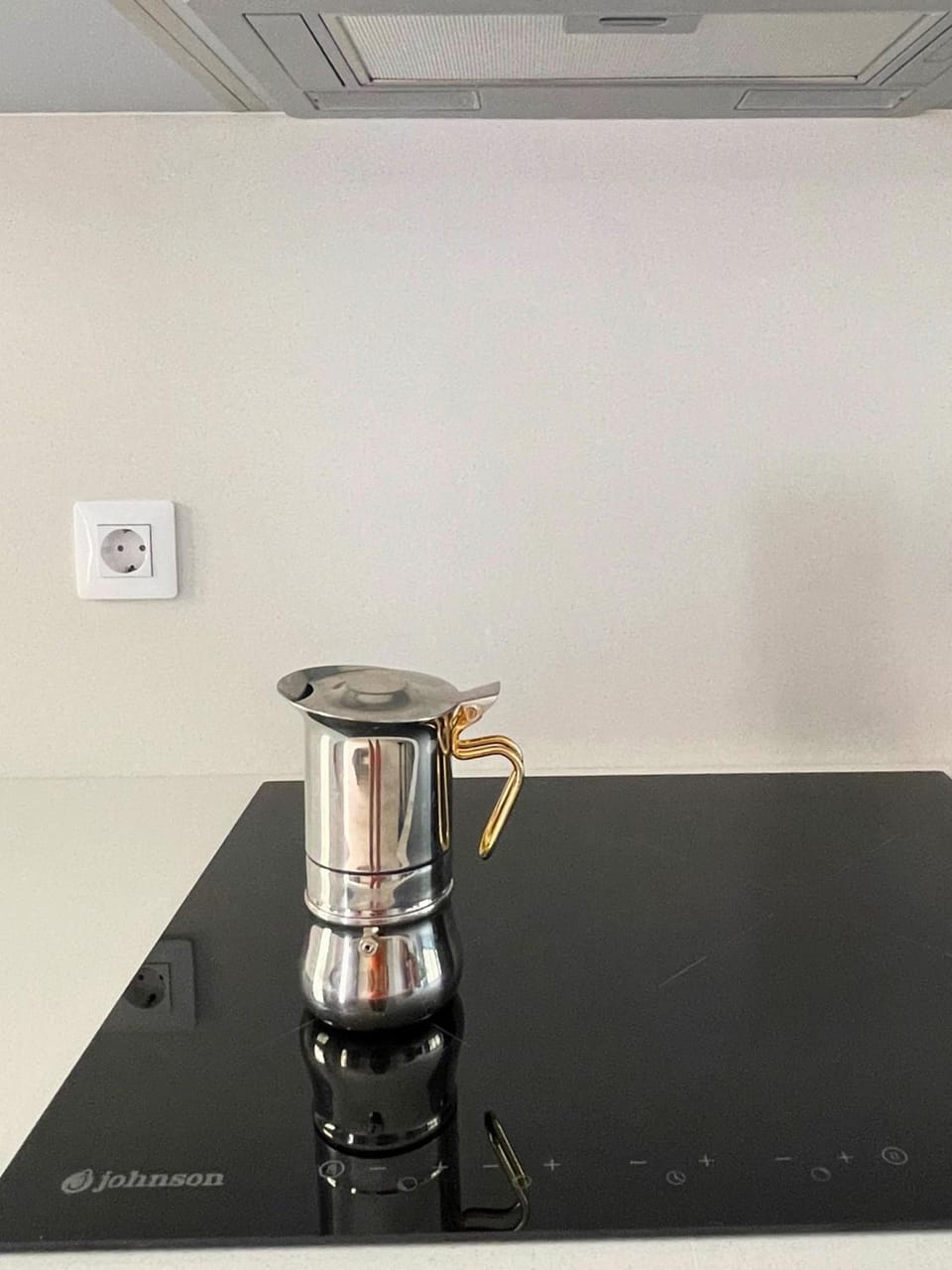 Coffee/tea facilities, Kitchen or kitchenette
