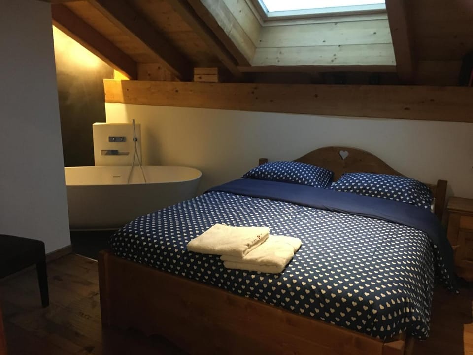 Charming chalet, heart of village Apartment in Canton of Vaud