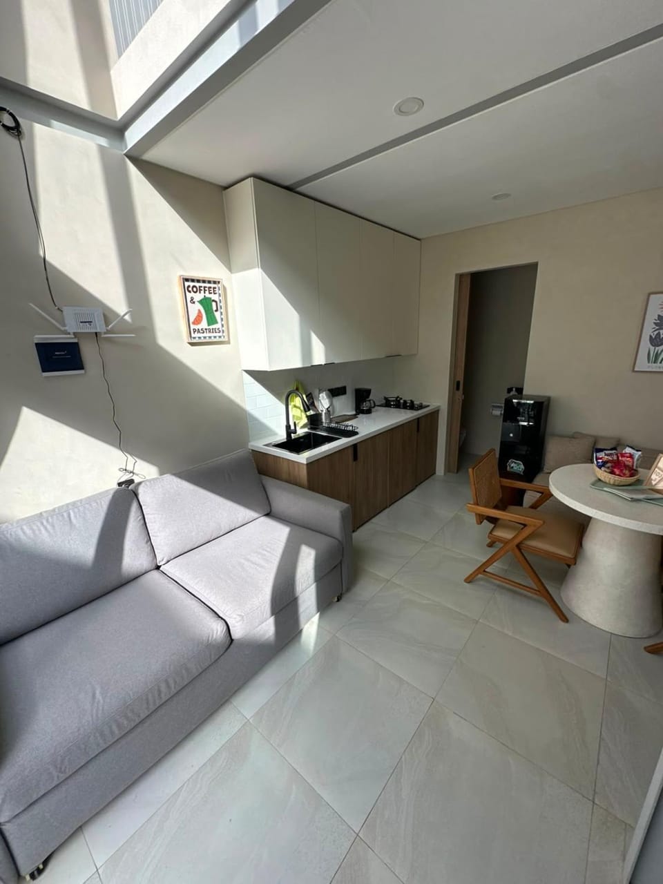 Kitchen or kitchenette, Living room, Dining area