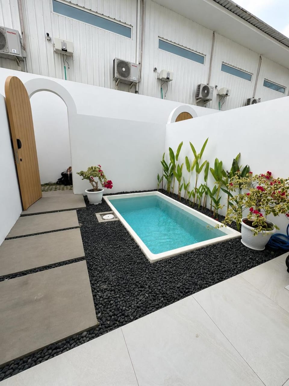 Patio, Day, Garden, Pool view, Swimming pool