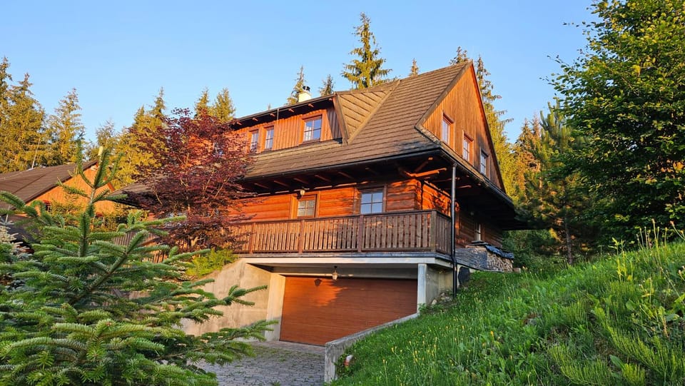 Drevenica pod lesom House in Slovakia