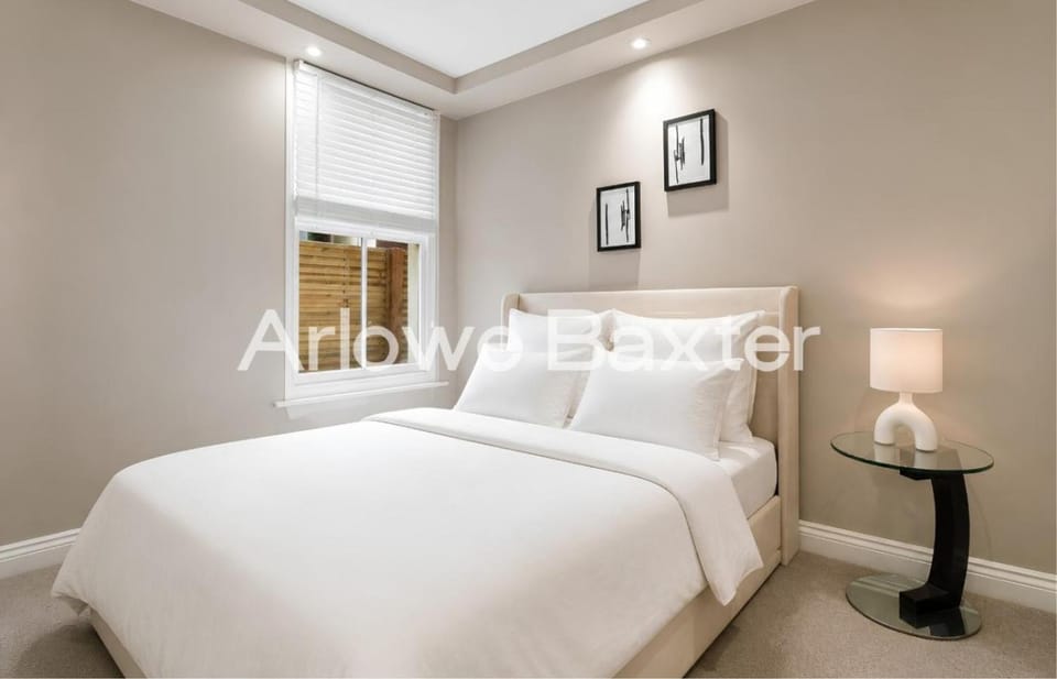 Modern 3 Bed Home in West Dulwich, Sleeps 5 House in London Borough of Southwark