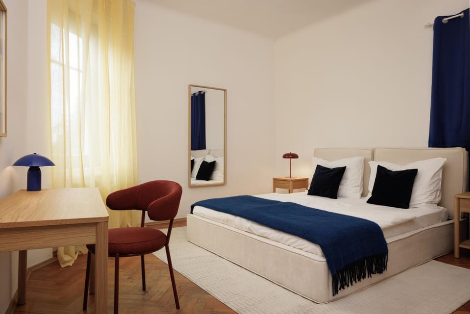 Bed, Bedroom