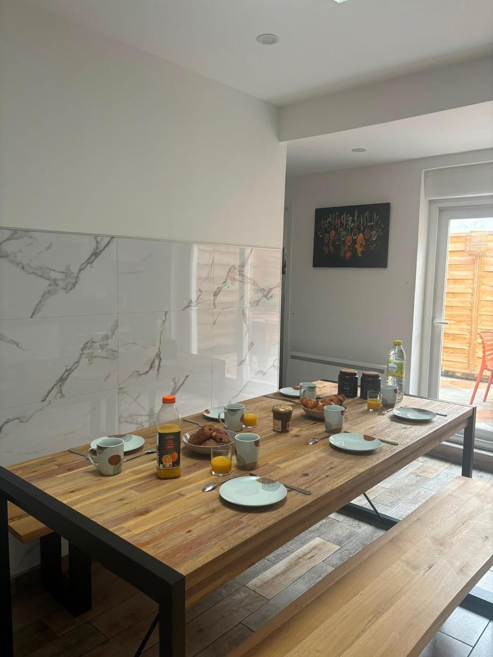 Le Cocon de Mollien avec Cour House in Calais
