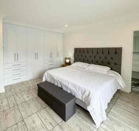 Vida Tranquila Guest House Bed and Breakfast in Cape Town