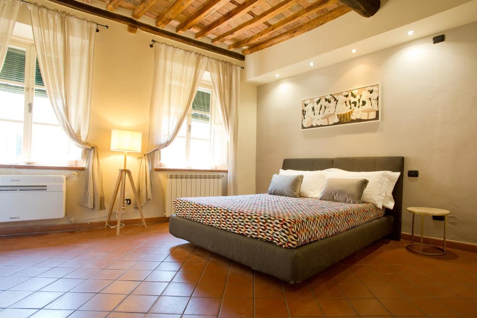 Casa del Parlascio - Vista Esclusiva su Piazza dell'Anfiteatro Apartment in Capannori