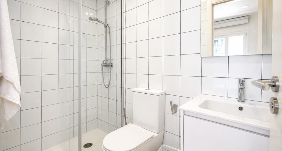 All included Private Room in Coliving Premium Tetuán Bed and Breakfast in Madrid