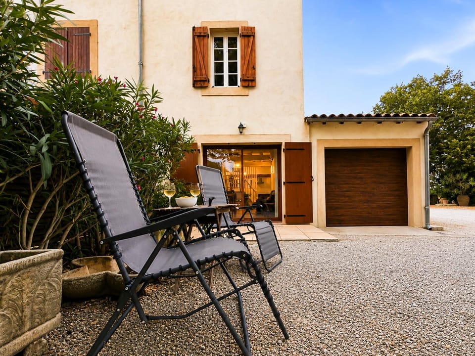 Gîte 3 étoiles au bord du canal du Midi House in Occitanie