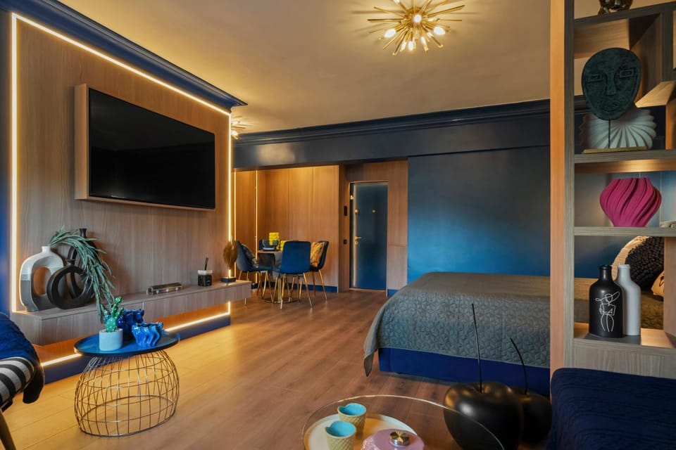TV and multimedia, Living room, Seating area